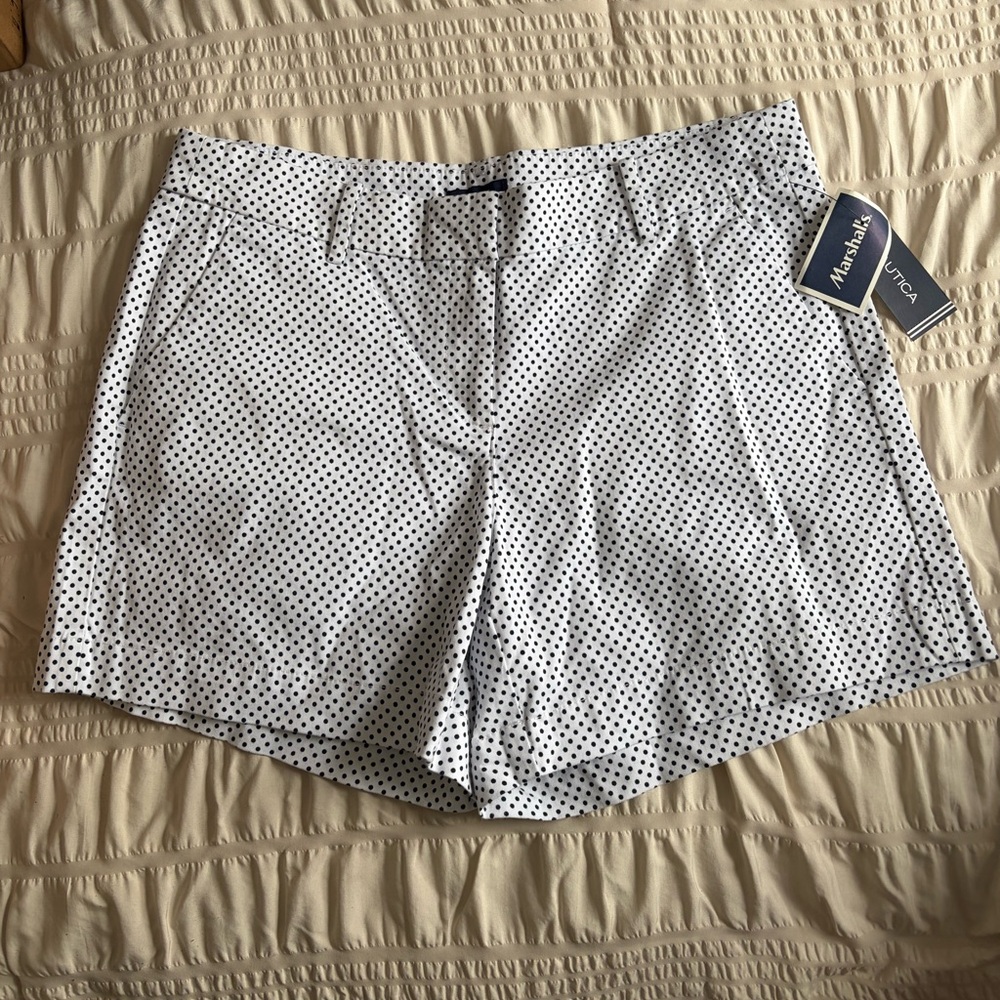 Nautica Black and White Polka Dot Women Shorts NWT